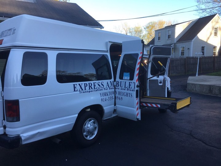 Express Ambulette | 2104 Crompond Rd, Yorktown Heights, NY 10598 | Phone: (914) 335-0969
