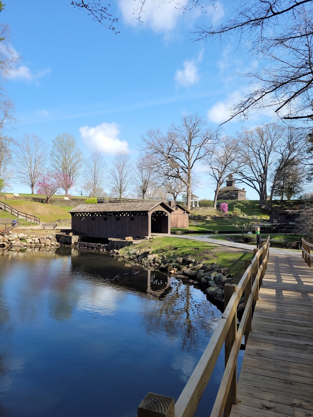 Duck Pond at Stanley Park | Westfield, MA 01085 | Phone: (413) 568-9312