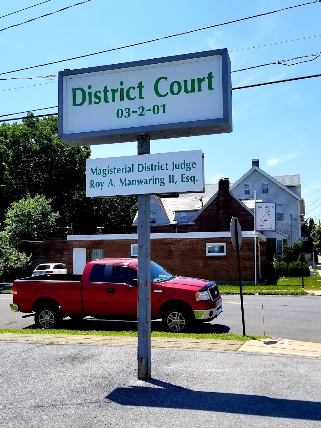 District Court 03-2-01 | 402 E Broad St, Bethlehem, PA 18018 | Phone: (610) 691-1501