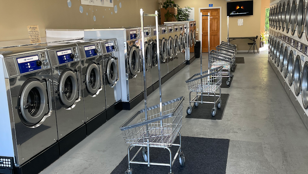 Clean Wave Laundromat | 429 Schuylkill Rd, Phoenixville, PA 19460 | Phone: (484) 924-9391