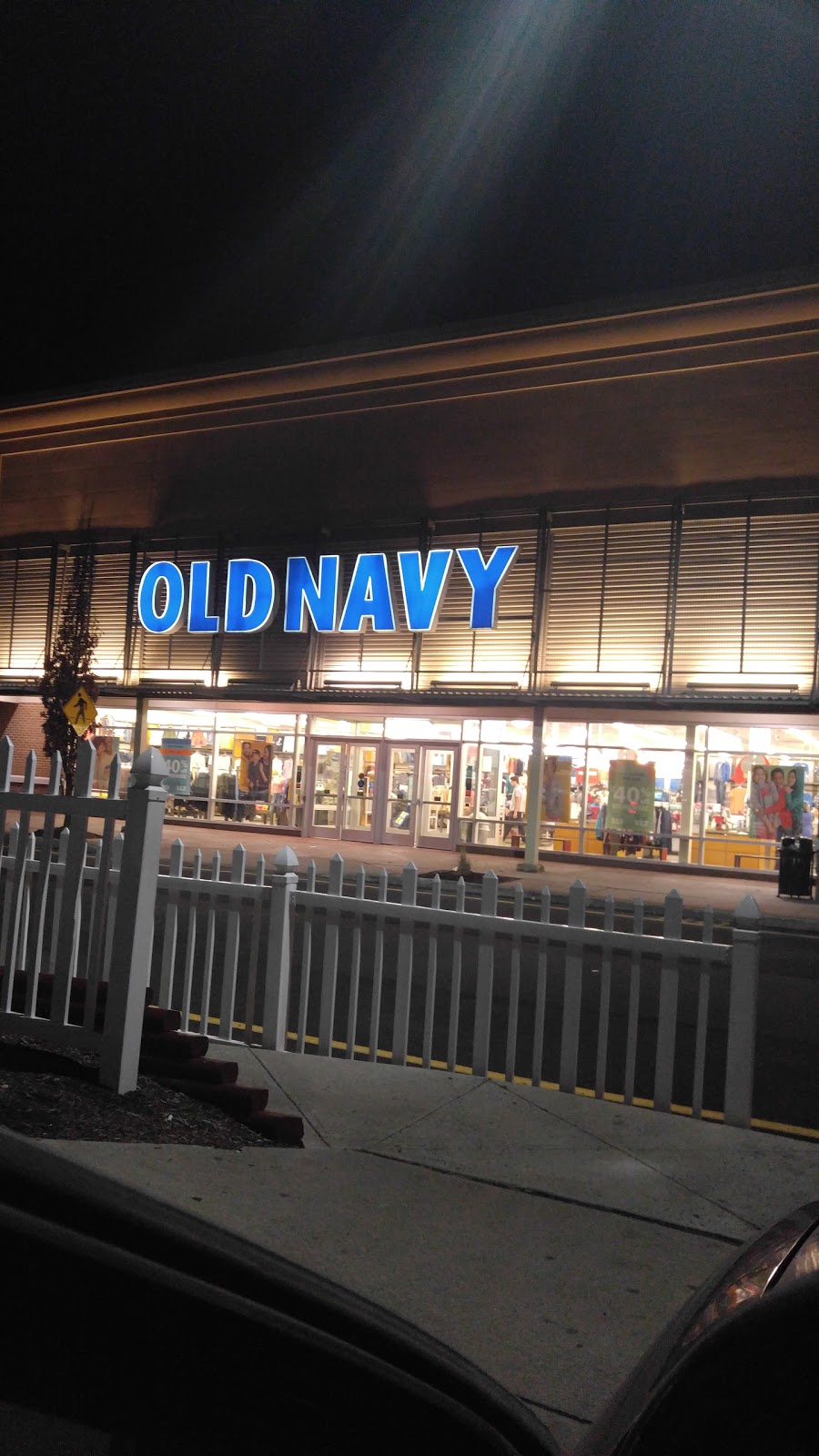 Old Navy | 190 Marketplace Blvd, Hamilton Township, NJ 08691 | Phone: (609) 528-4656