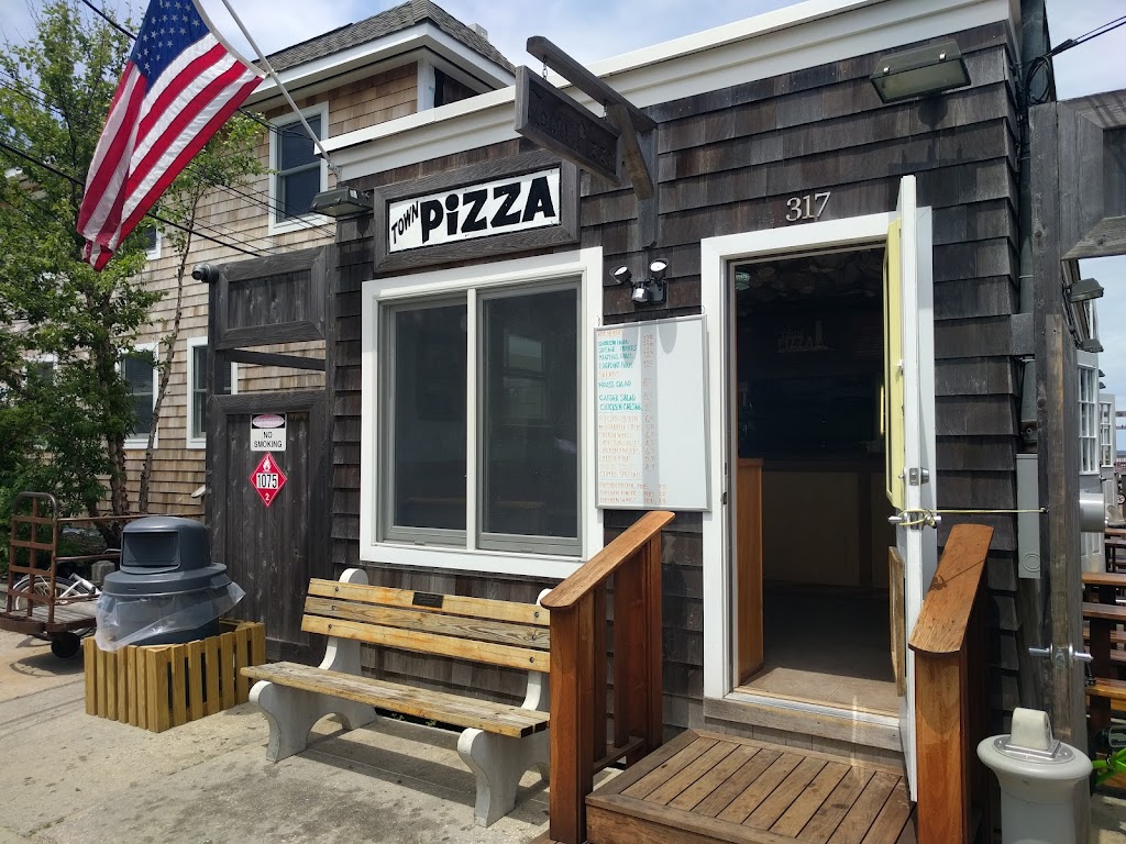 Town Pizza | 317 Bay Walk, Ocean Beach, NY 11770 | Phone: (631) 583-7774
