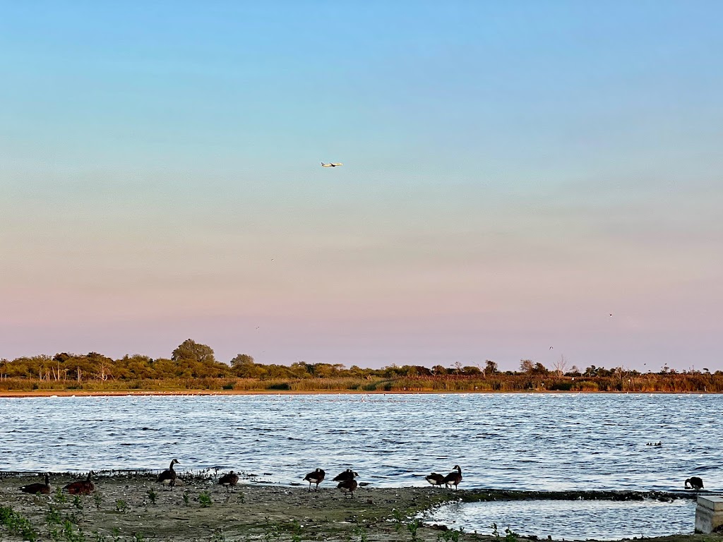 Jamaica Bay Wildlife Refuge | 175-10 Cross Bay Blvd, Queens, NY 11693 | Phone: (718) 318-4340