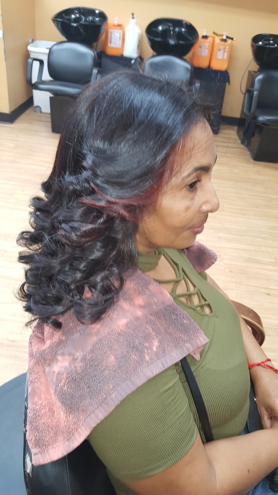 Design Hair Salon | 339 Smith St, Perth Amboy, NJ 08861 | Phone: (732) 324-0012