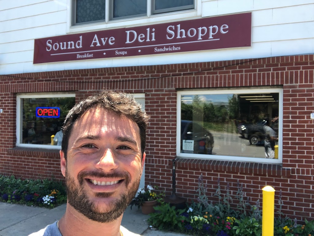 Sound Avenue Deli | 5087 Sound Ave, Riverhead, NY 11931 | Phone: (631) 284-9230