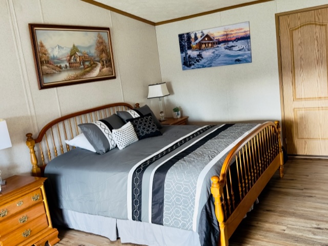 Cozy Getaway Cottage | W Moorehouse Rd, Cairo, NY 12413 | Phone: (646) 389-7376
