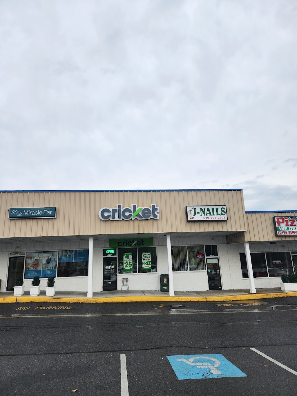 Cricket Wireless Authorized Retailer | 1309 Blue Valley Dr Ste 4B, Washington Township, PA 18072 | Phone: (484) 837-2194