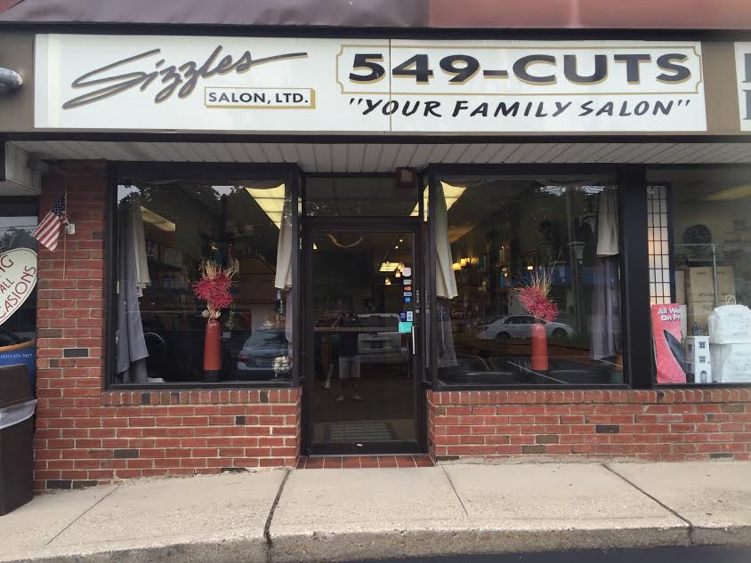 Sizzles Salon Ltd | 77 E Main St, Huntington, NY 11743 | Phone: (631) 549-2887