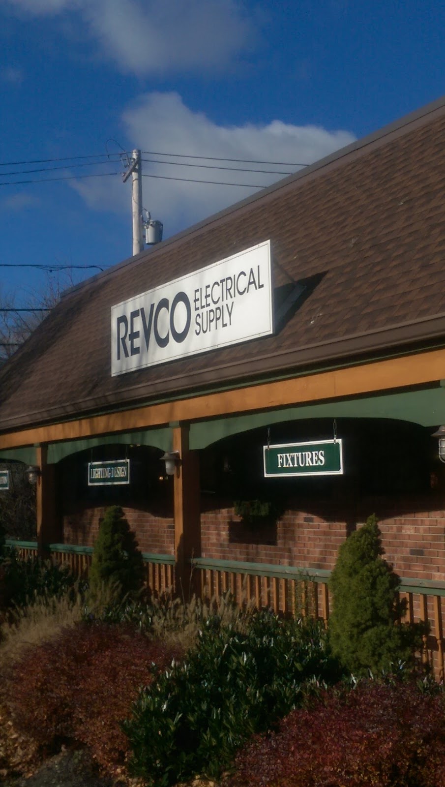 Revco Lighting + Electrical Supply, Inc. | 55765 NY-25, Southold, NY 11971 | Phone: (631) 765-6600