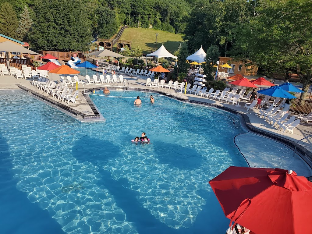 Rocking Horse Ranch Resort | 600 US-44, Highland, NY 12528 | Phone: (844) 402-3214