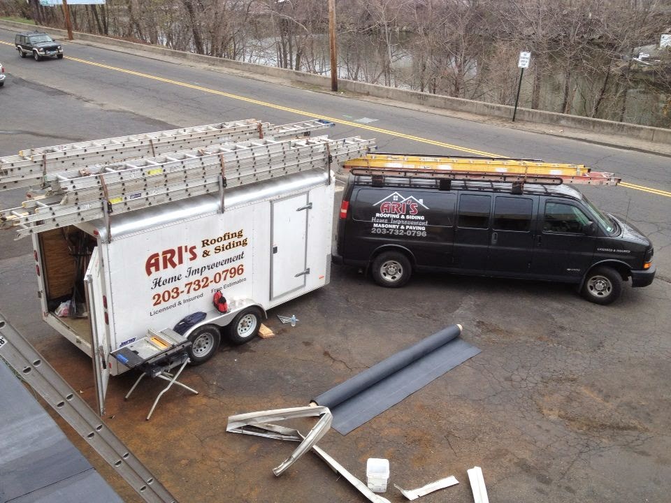 Ari`s Roofing and Siding | 28 Middle St, Ansonia, CT 06401 | Phone: (203) 901-4841