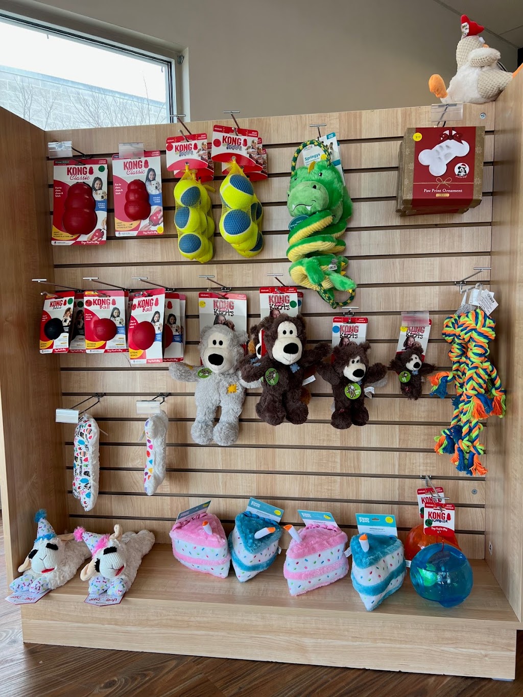 Rockstar Dog Bakery | 921 Drinker Turnpike Suite 12, Covington Township, PA 18444 | Phone: (570) 878-2487