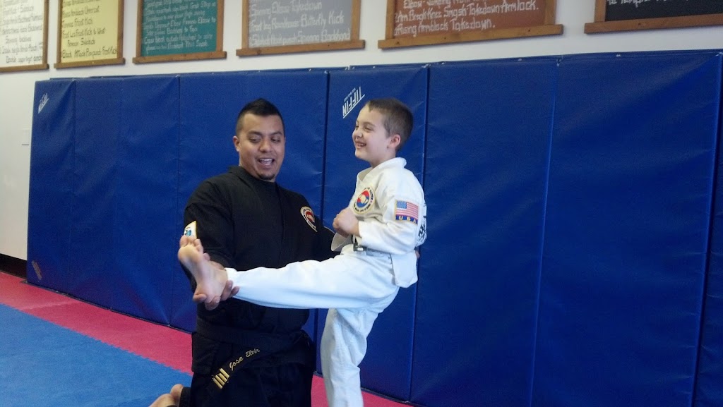 Master Sue-Zens Dojo | 133 Newtons Corner Rd, Howell Township, NJ 07731 | Phone: (732) 458-2558