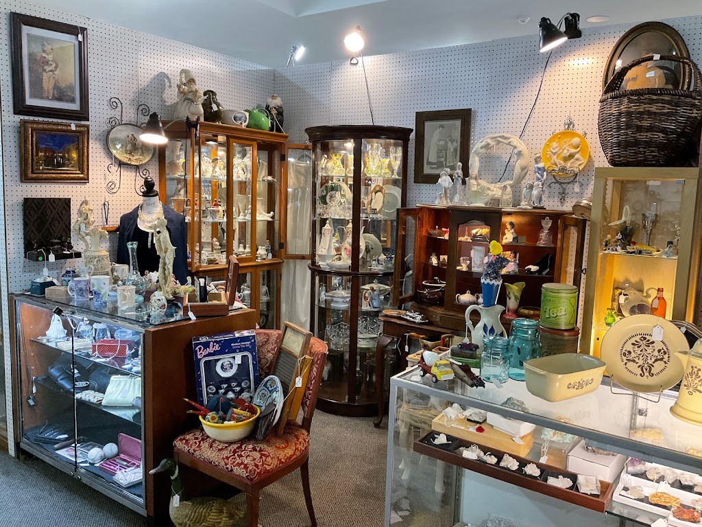 Days Of Olde Antique Center | 150 S New York Rd, Galloway, NJ 08205 | Phone: (609) 652-7011