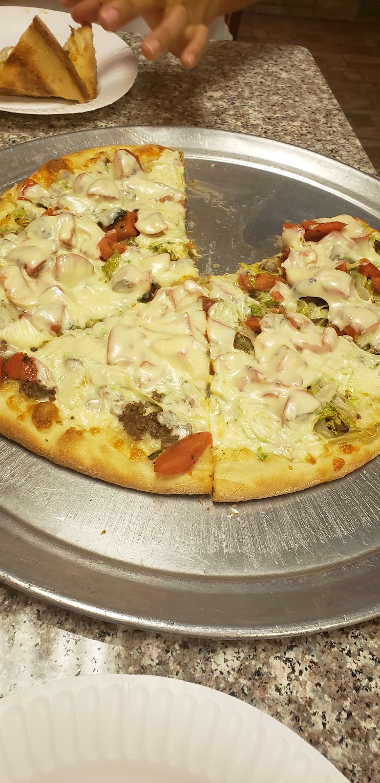 Giovanni Italian Style Pizza and Restaurant | 1 N Virginia Ave, Penns Grove, NJ 08069 | Phone: (856) 351-0700