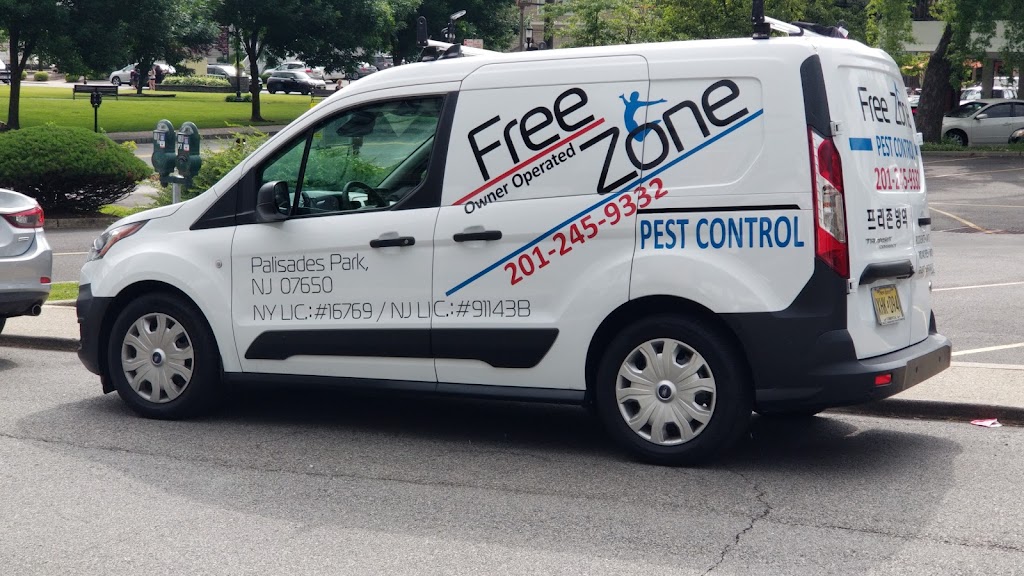 Free Zone Pest Control | 79 Centre Pl, Palisades Park, NJ 07650 | Phone: (201) 245-9332