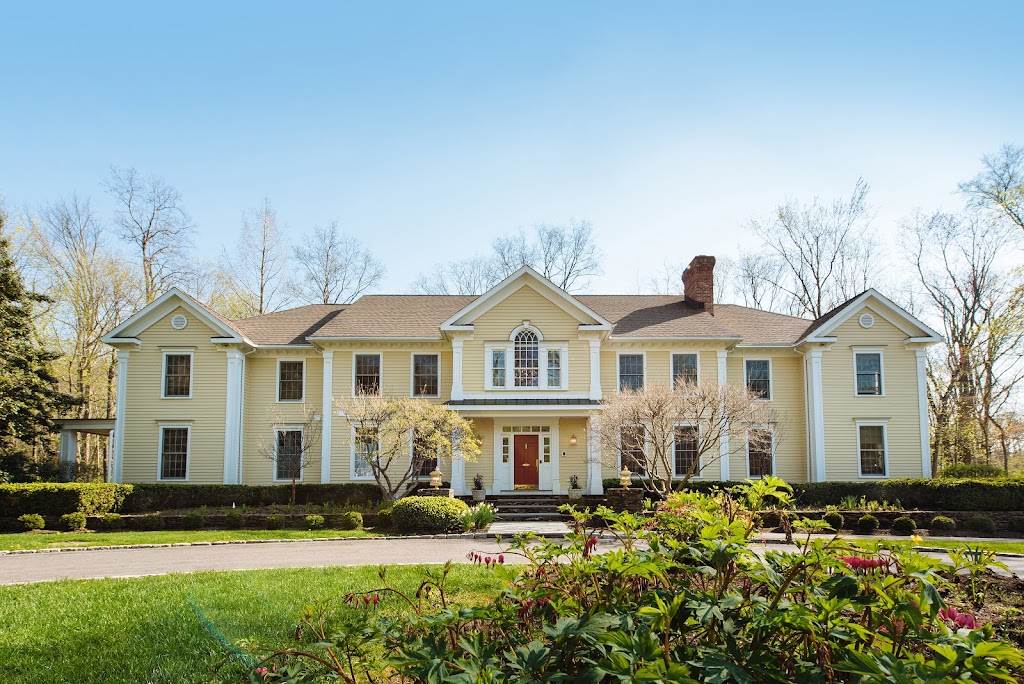 The Steward House at Silver Hill Hospital | 208 Valley Rd, New Canaan, CT 06840 | Phone: (203) 801-2272