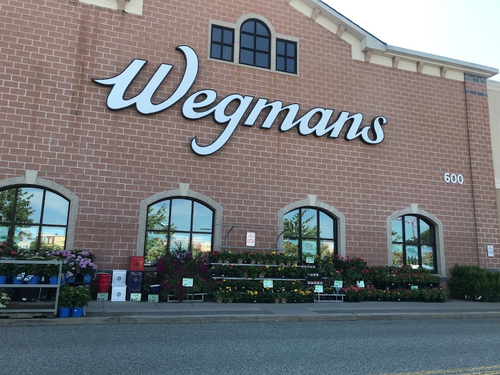 Wegmans | 600 Commerce Drive, Collegeville, PA 19426 | Phone: (484) 902-1500