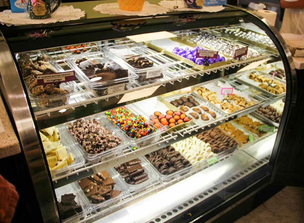 Hopes Land of Candy | 3942 Long Beach Rd, Island Park, NY 11558 | Phone: (516) 544-2244