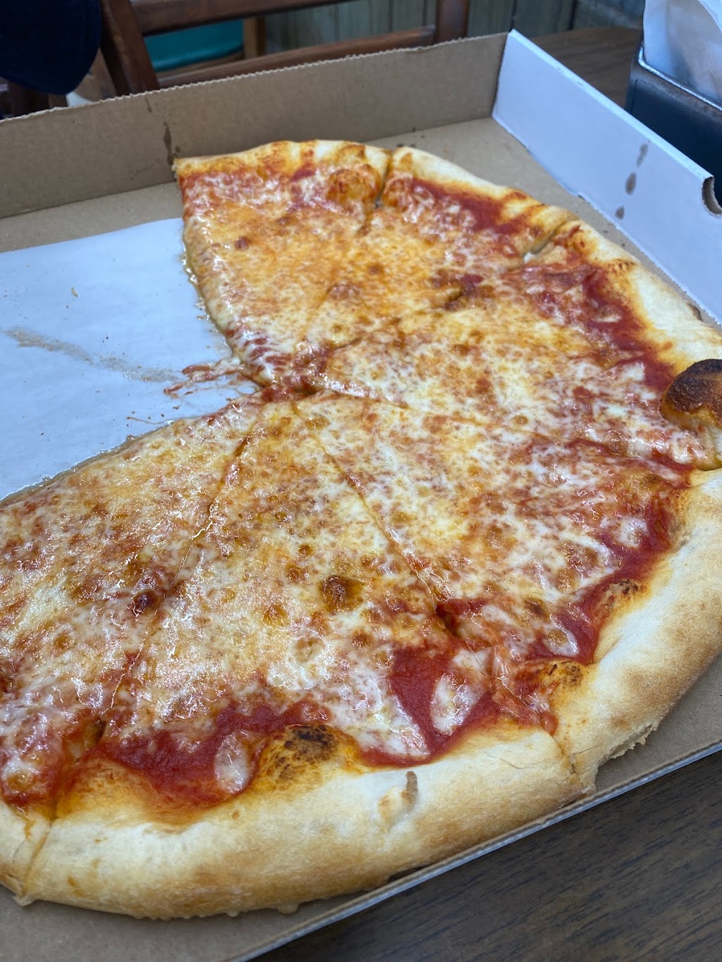 Topo Gigio Pizza | 984 Creek Rd, Bellmawr, NJ 08031 | Phone: (856) 931-6766