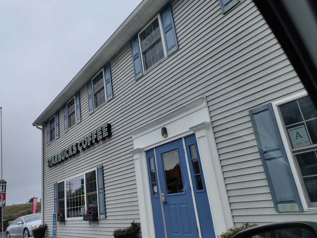 Starbucks | Andreas Plaza, 1660 Litchfield Turnpike D, Woodbridge, CT 06525 | Phone: (203) 392-0283