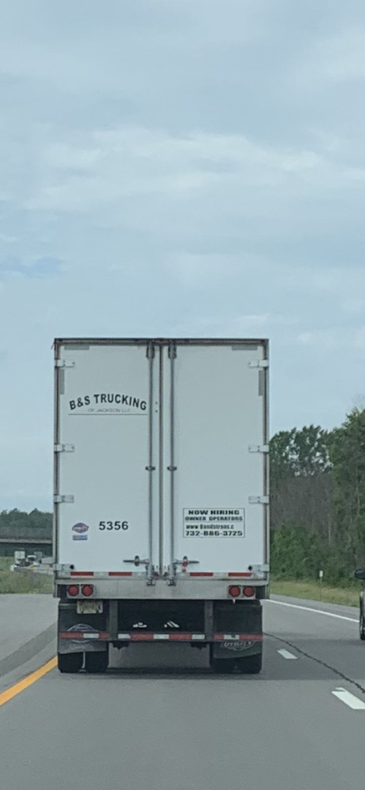 B & S Trucking Of Jackson, LLC | 2644 US-206 UNIT A, Mt Holly, NJ 08060 | Phone: (732) 886-3725