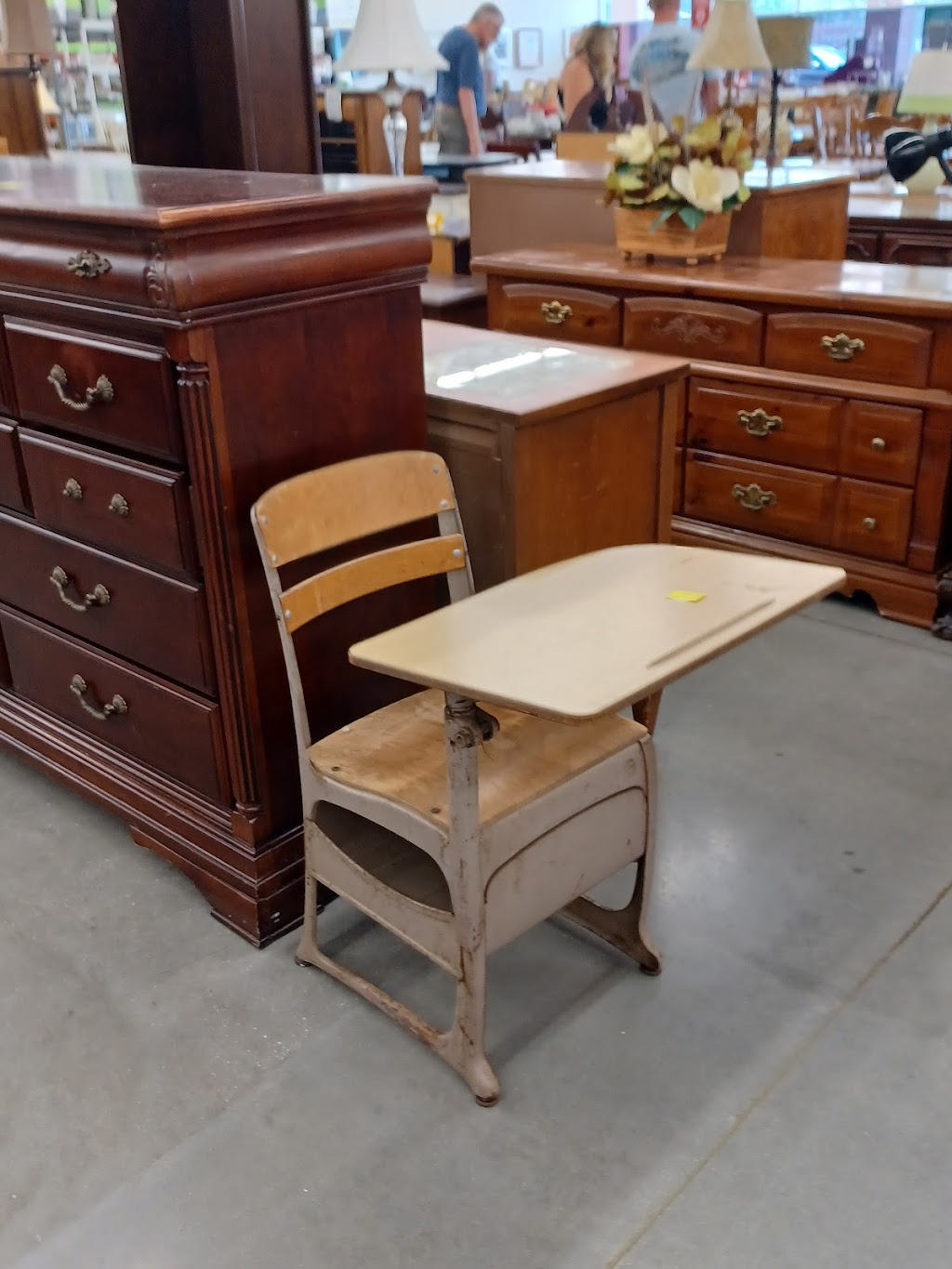 Habitat for Humanity ReStore Phoenixville | 785 Starr St, Phoenixville, PA 19460 | Phone: (610) 917-2300