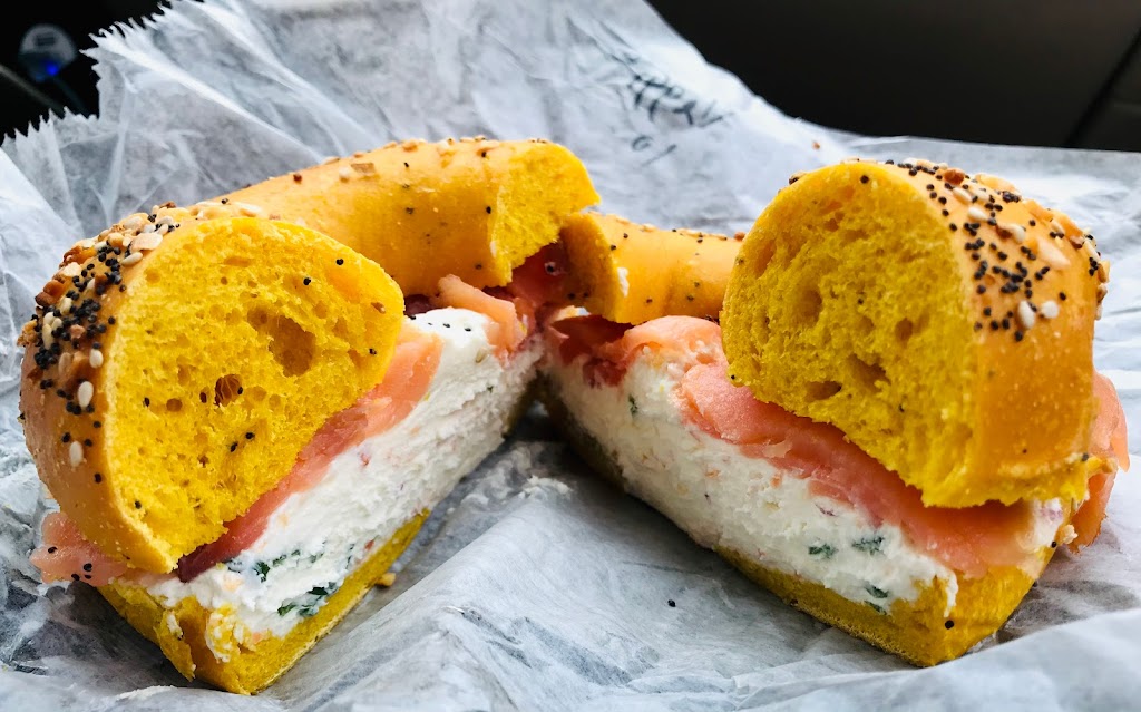 Big Time Bagels | 601-1 Portion Rd, Ronkonkoma, NY 11779 | Phone: (631) 471-6065