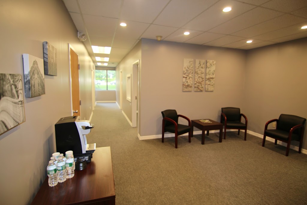 N.J. Executive Office Suites - Hudson Equities Management | 106 Apple St, Tinton Falls, NJ 07724 | Phone: (201) 333-5900