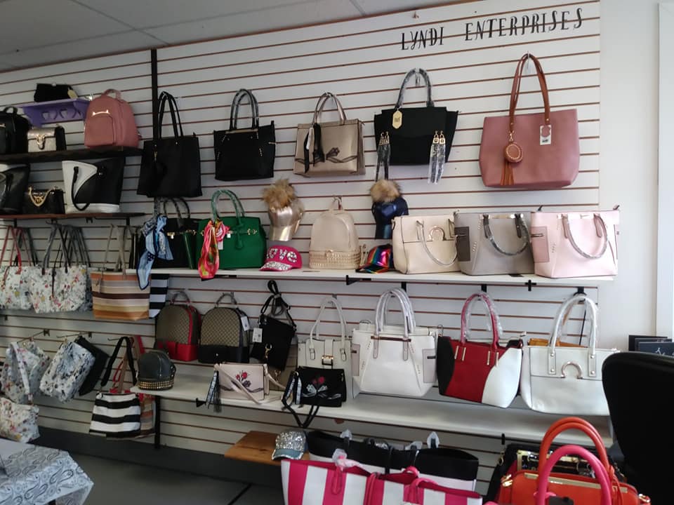 Lyndis Handbag Heaven | 5017 Milford Rd STE 2, East Stroudsburg, PA 18302 | Phone: (570) 664-6566