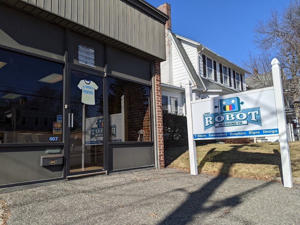 The Robot Branding Company (formerly Textile Graphics) | 807 Main St, Torrington, CT 06790 | Phone: (860) 489-0599