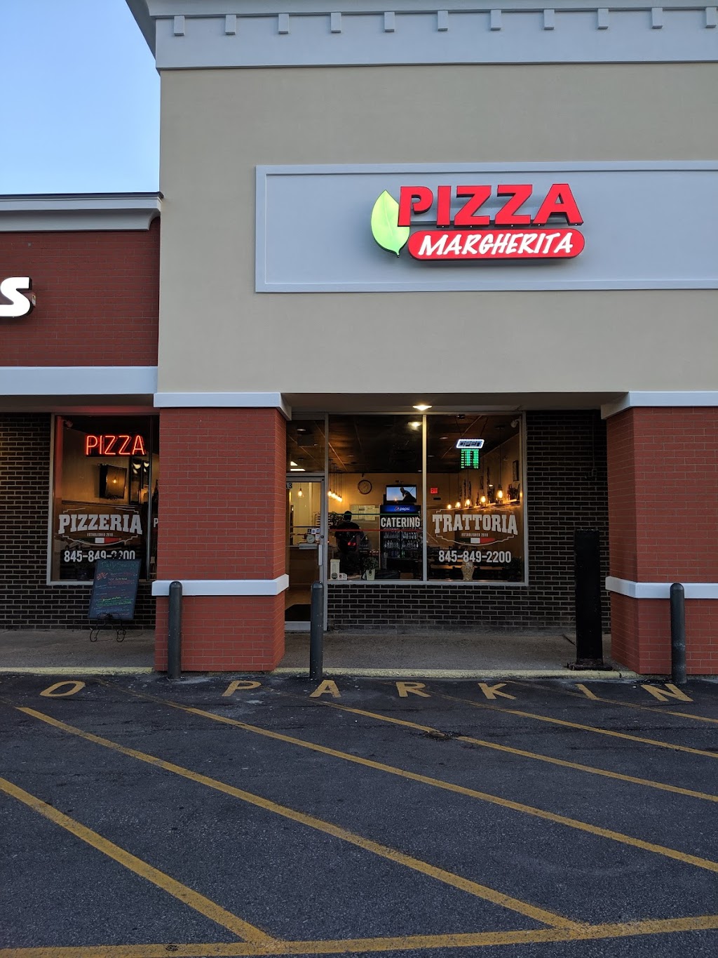 Pizza Margherita | 704 Freedom Plains Rd, Poughkeepsie, NY 12603 | Phone: (845) 849-2200