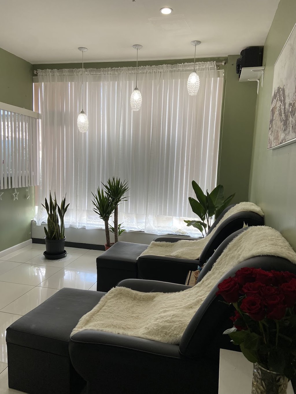 Hermosa Foot Spa | 740 E Jericho Turnpike, Huntington Station, NY 11746 | Phone: (631) 615-9888