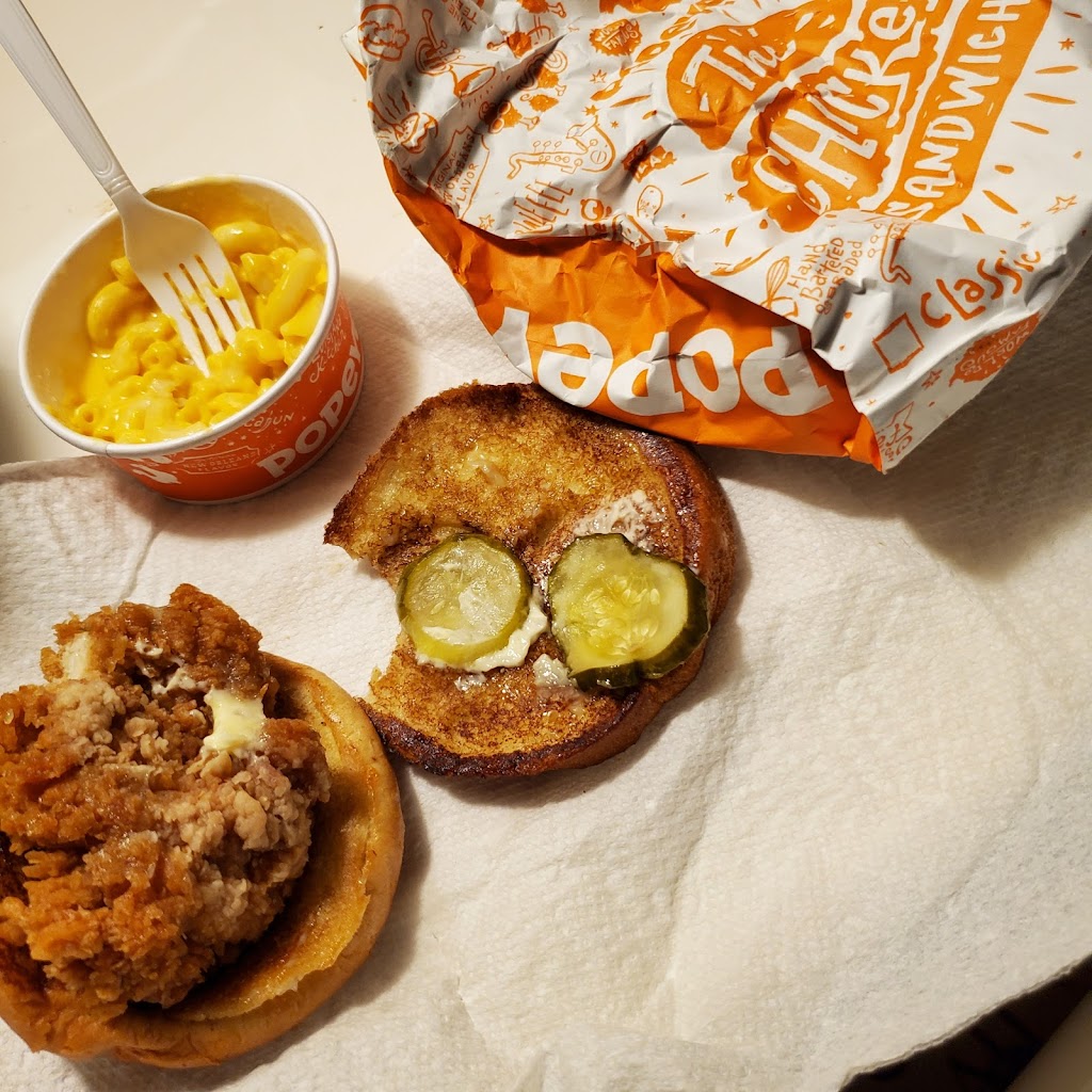 Popeyes Louisiana Kitchen | 494 Windsor Ave, Windsor, CT 06095 | Phone: (860) 298-9020