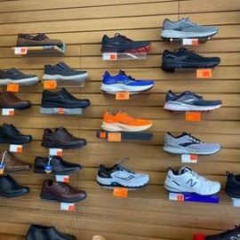 Freds Shoes | 459 Breckwood Blvd, Springfield, MA 01109 | Phone: (413) 782-9169