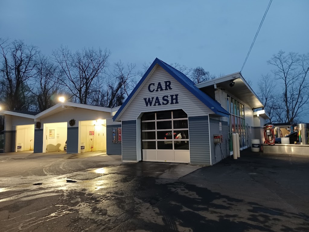 Paper City Car Wash | 990 Main St, Holyoke, MA 01040 | Phone: (413) 532-2378
