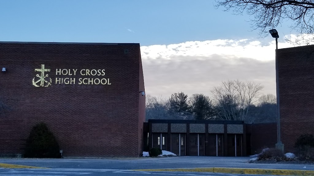 Holy Cross High School | 587 Oronoke Rd, Waterbury, CT 06708 | Phone: (203) 757-9248