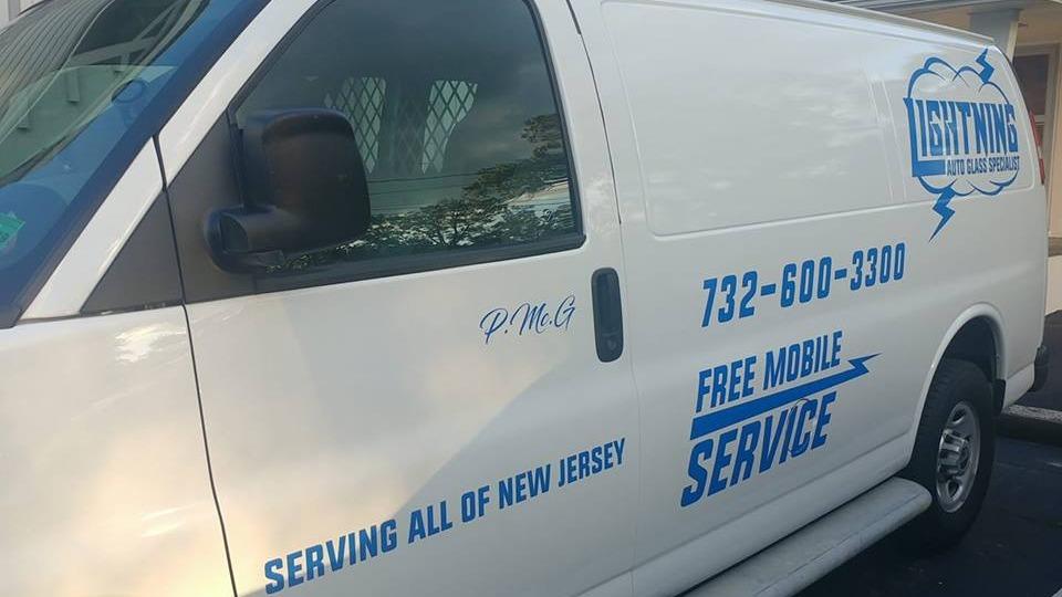 Lightning Auto Glass 20 YEARS EXPERIENCE | 1807 Alpine Trail, Neptune City, NJ 07753 | Phone: (732) 600-3300