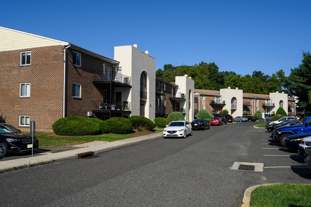 Chadwick Village Apartments | 1600 Laurel Rd, Lindenwold, NJ 08021 | Phone: (856) 282-0285