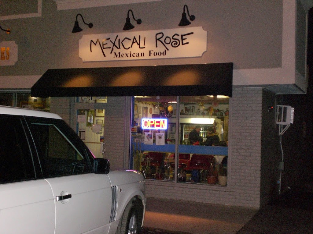 Mexicali Rose | Newtown, CT | 71 S Main St #1, Newtown, CT 06470 | Phone: (203) 270-7003