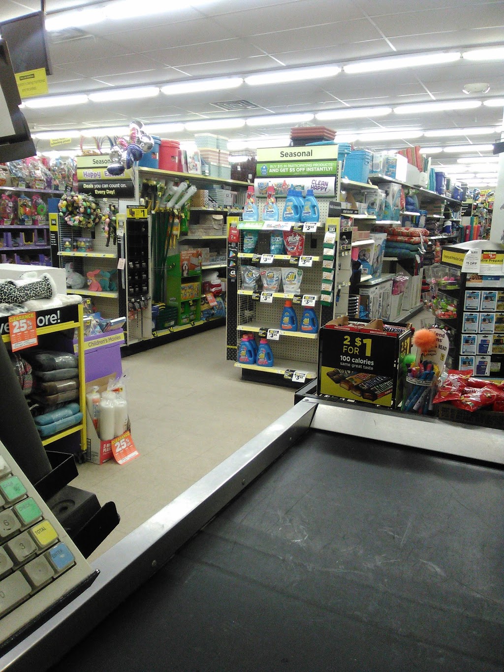 Dollar General | 318 S Main St, Moscow, PA 18444 | Phone: (570) 795-4380