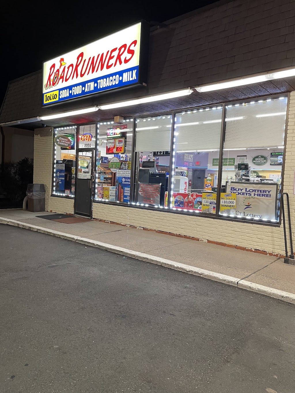 The RoadRunners Gas Station and Convenience Store Rocky Hill | The RoadRunners, 2204 Silas Deane Hwy, Rocky Hill, CT 06067 | Phone: (860) 372-4027