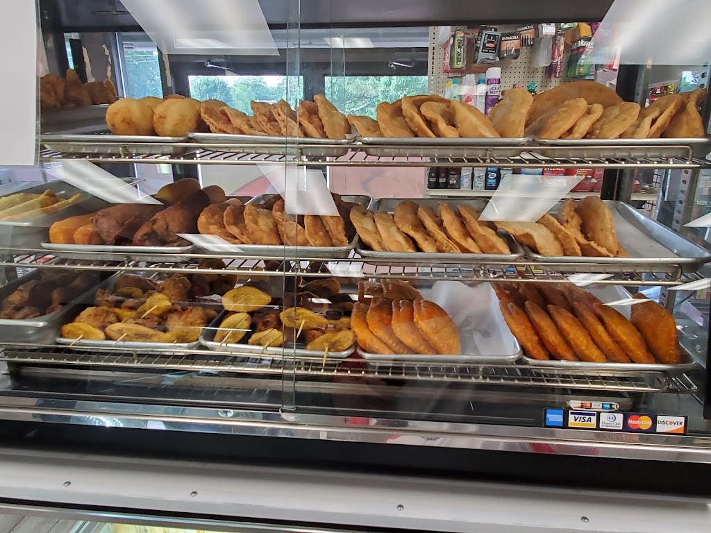 Motas II Convenience Store | 471 Osgood Ave, New Britain, CT 06053 | Phone: (860) 225-0670