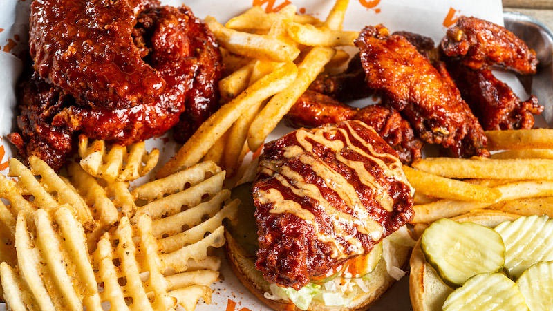 Wing It On! | 1600 E St Georges Ave, Linden, NJ 07036 | Phone: (908) 486-0910