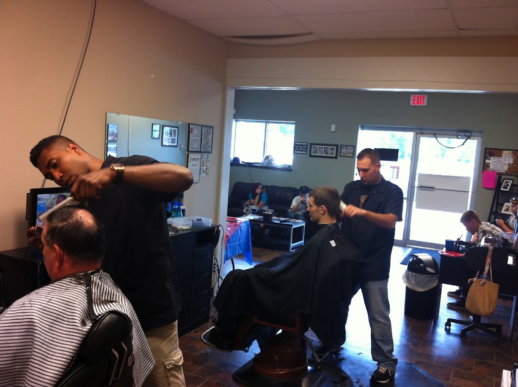 Justins Barber Shop | 24 Hope Plaza, Coxsackie, NY 12192 | Phone: (518) 731-7337