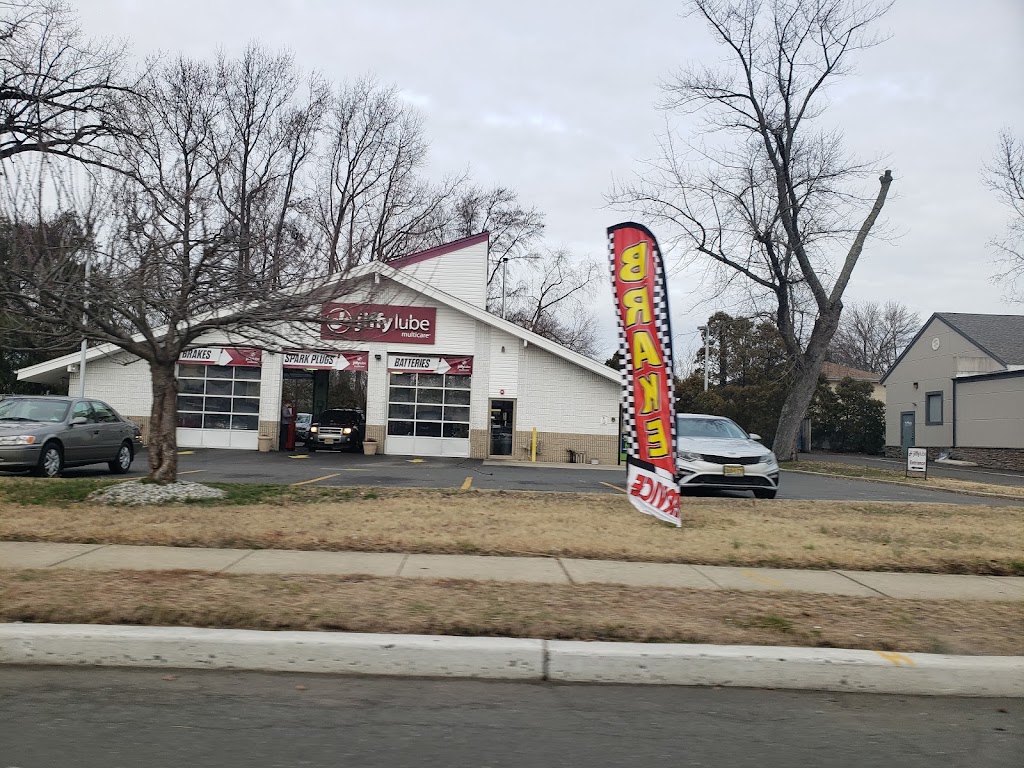 Jiffy Lube Oil Change and Multicare | 702 NJ-33, Mercerville, NJ 08619 | Phone: (609) 586-4596