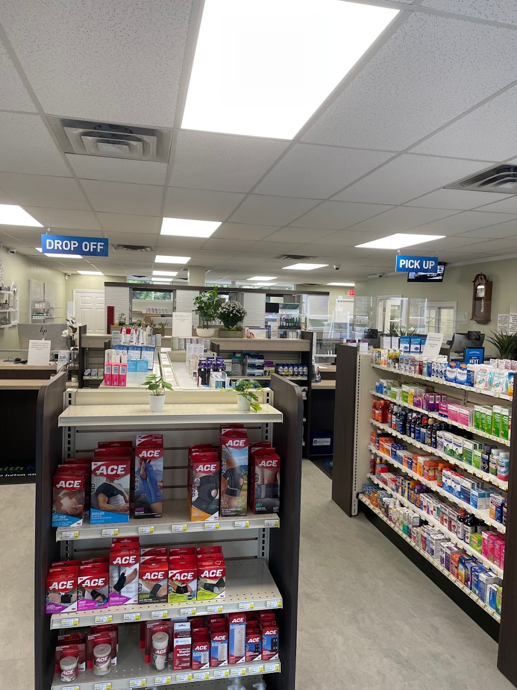 Thomaston Pharmacy | 130 S Main St Suite 1B, Thomaston, CT 06787 | Phone: (860) 484-4245