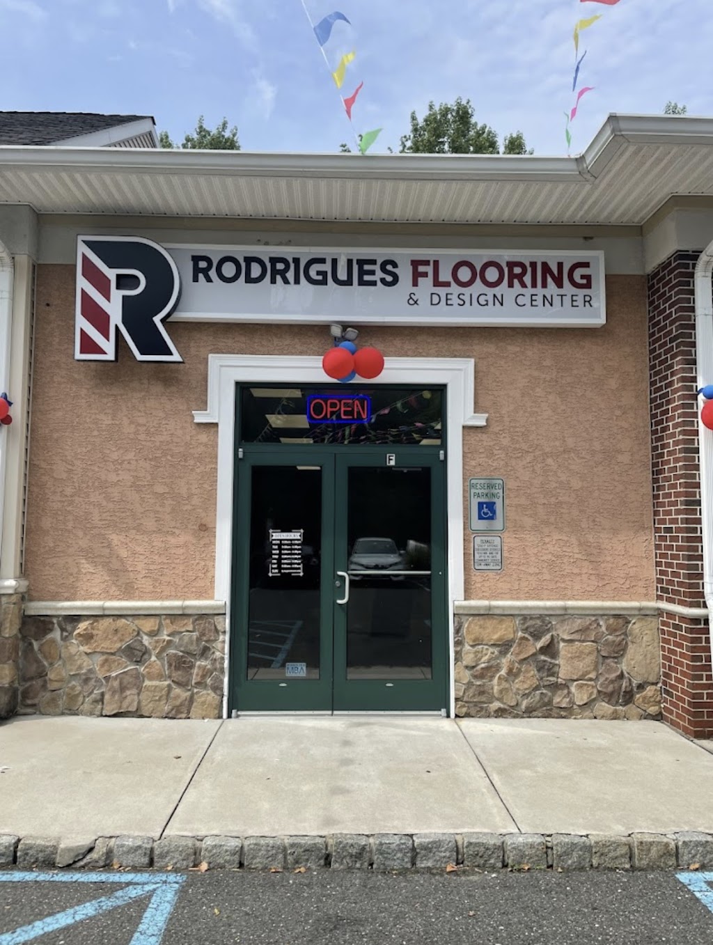 Rodrigues Flooring & Design Center | 88 Hartford Rd, Moorestown, NJ 08057 | Phone: (856) 684-4633