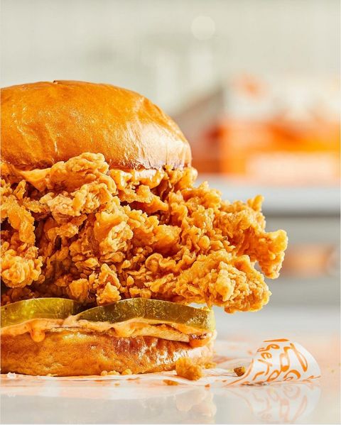 Popeyes Louisiana Kitchen | 1935 S 4th St, Allentown, PA 18103 | Phone: (484) 896-9592