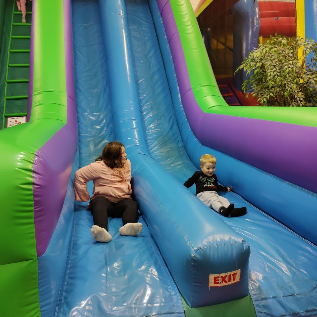 Jumpers Family Fun Zone | 5117 West Chester Pike, Newtown Square, PA 19073 | Phone: (610) 353-3377